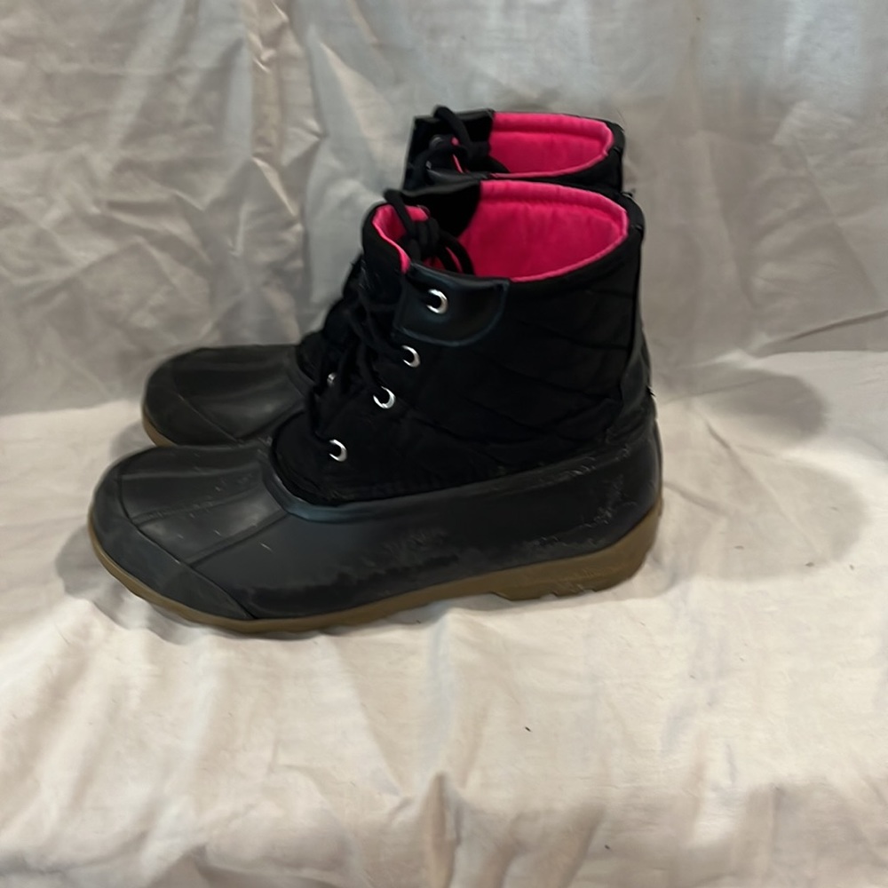 sperry - Picture 3 of 5